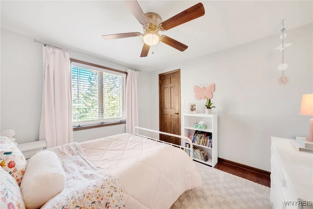 20 Jasmine Court, Amherst, New York 14051, Amherst, New York 14051, 4 Bedrooms Bedrooms, 10 Rooms Rooms,2 BathroomsBathrooms,Residential,Closed,20 Jasmine Court, Amherst, New York 14051,0,B1599529
