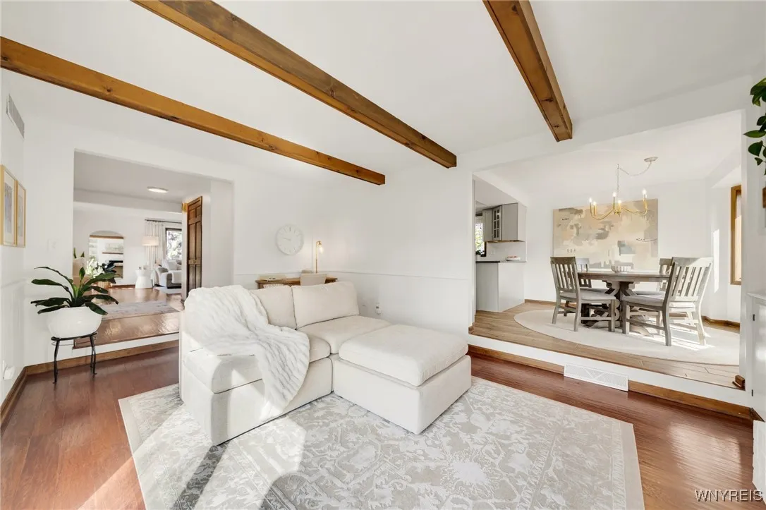20 Jasmine Court, Amherst, New York 14051, Amherst, New York 14051, 4 Bedrooms Bedrooms, 10 Rooms Rooms,2 BathroomsBathrooms,Residential,Closed,20 Jasmine Court, Amherst, New York 14051,0,B1599529