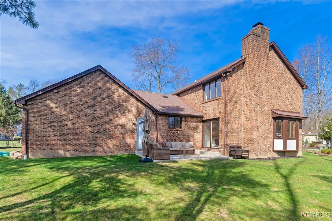 20 Jasmine Court, Amherst, New York 14051, Amherst, New York 14051, 4 Bedrooms Bedrooms, 10 Rooms Rooms,2 BathroomsBathrooms,Residential,Closed,20 Jasmine Court, Amherst, New York 14051,0,B1599529