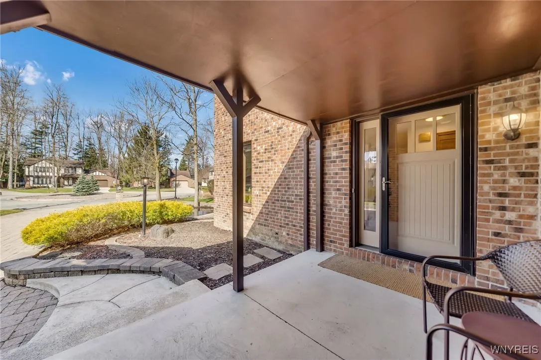 20 Jasmine Court, Amherst, New York 14051, Amherst, New York 14051, 4 Bedrooms Bedrooms, 10 Rooms Rooms,2 BathroomsBathrooms,Residential,Closed,20 Jasmine Court, Amherst, New York 14051,0,B1599529