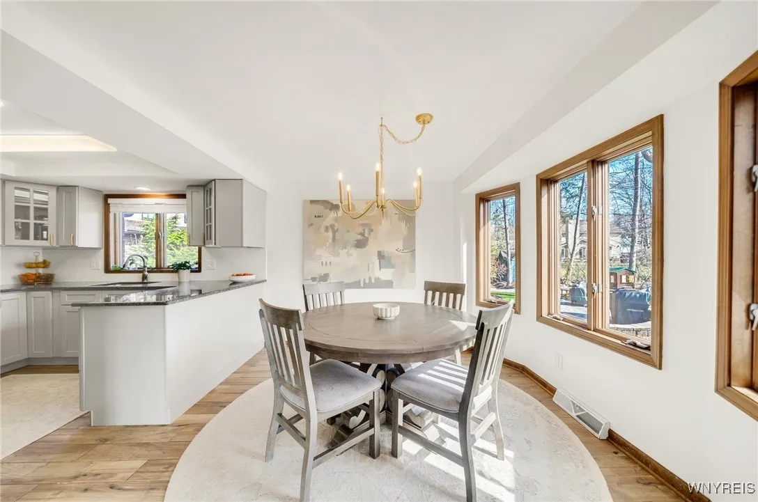 20 Jasmine Court, Amherst, New York 14051, Amherst, New York 14051, 4 Bedrooms Bedrooms, 10 Rooms Rooms,2 BathroomsBathrooms,Residential,Closed,20 Jasmine Court, Amherst, New York 14051,0,B1599529