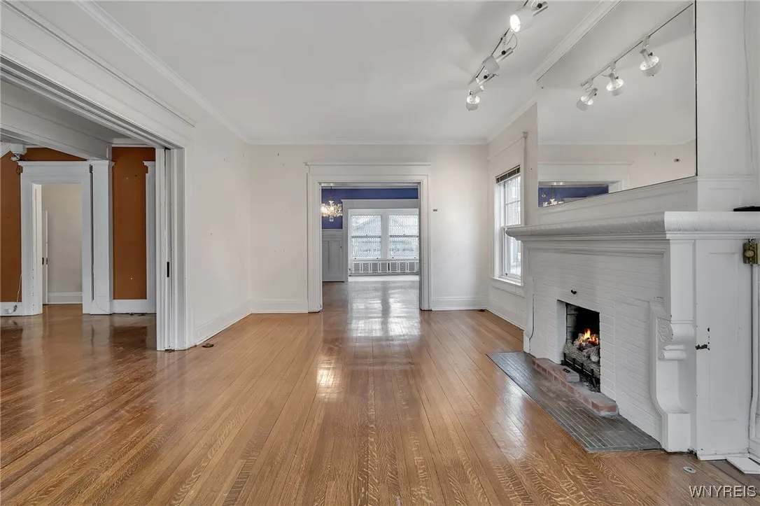 639 Lafayette Avenue, Buffalo, New York 14222, Buffalo, New York 14222, 5 Bedrooms Bedrooms, 14 Rooms Rooms,2 BathroomsBathrooms,Residential,Closed,639 Lafayette Avenue, Buffalo, New York 14222,0,B1600928