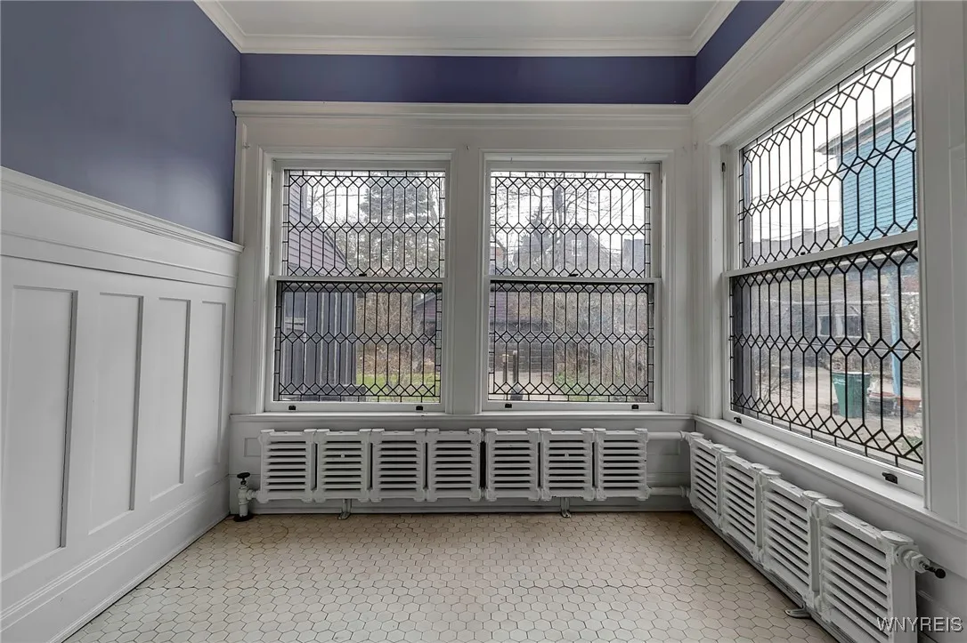 639 Lafayette Avenue, Buffalo, New York 14222, Buffalo, New York 14222, 5 Bedrooms Bedrooms, 14 Rooms Rooms,2 BathroomsBathrooms,Residential,Closed,639 Lafayette Avenue, Buffalo, New York 14222,0,B1600928