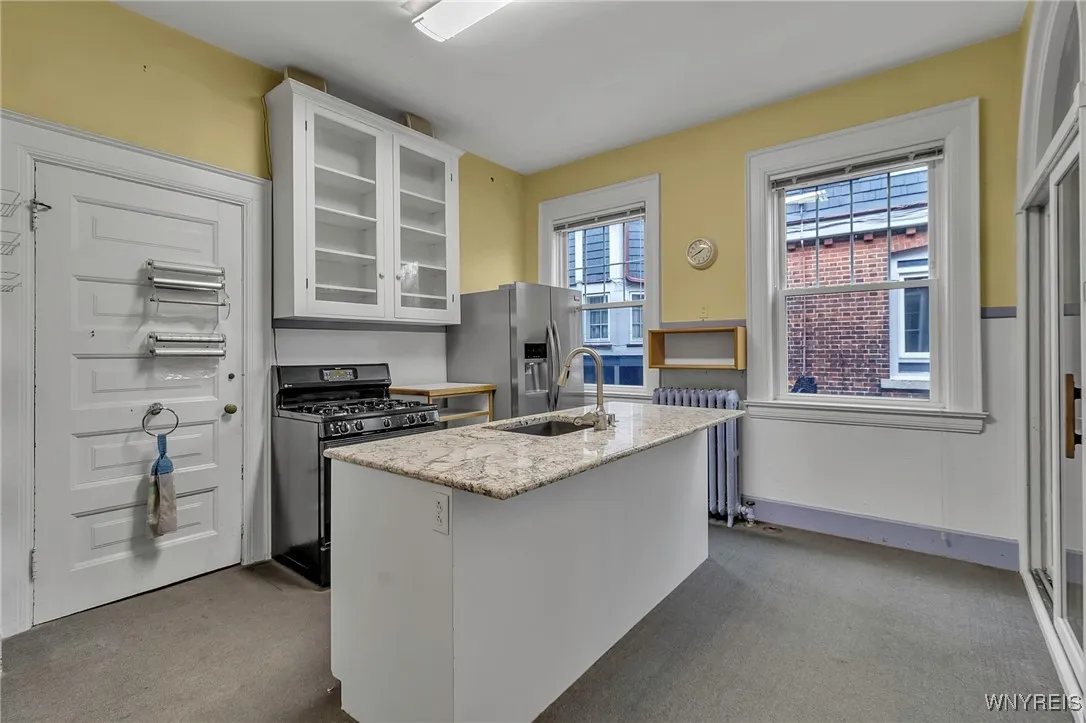 639 Lafayette Avenue, Buffalo, New York 14222, Buffalo, New York 14222, 5 Bedrooms Bedrooms, 14 Rooms Rooms,2 BathroomsBathrooms,Residential,Closed,639 Lafayette Avenue, Buffalo, New York 14222,0,B1600928