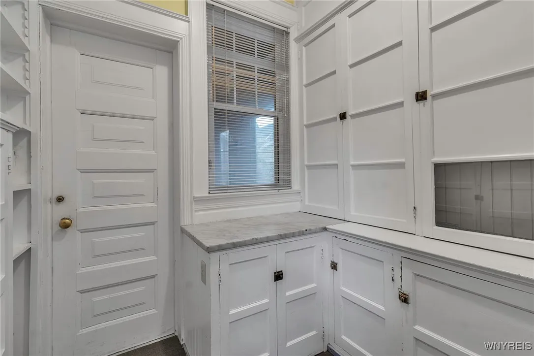 639 Lafayette Avenue, Buffalo, New York 14222, Buffalo, New York 14222, 5 Bedrooms Bedrooms, 14 Rooms Rooms,2 BathroomsBathrooms,Residential,Closed,639 Lafayette Avenue, Buffalo, New York 14222,0,B1600928