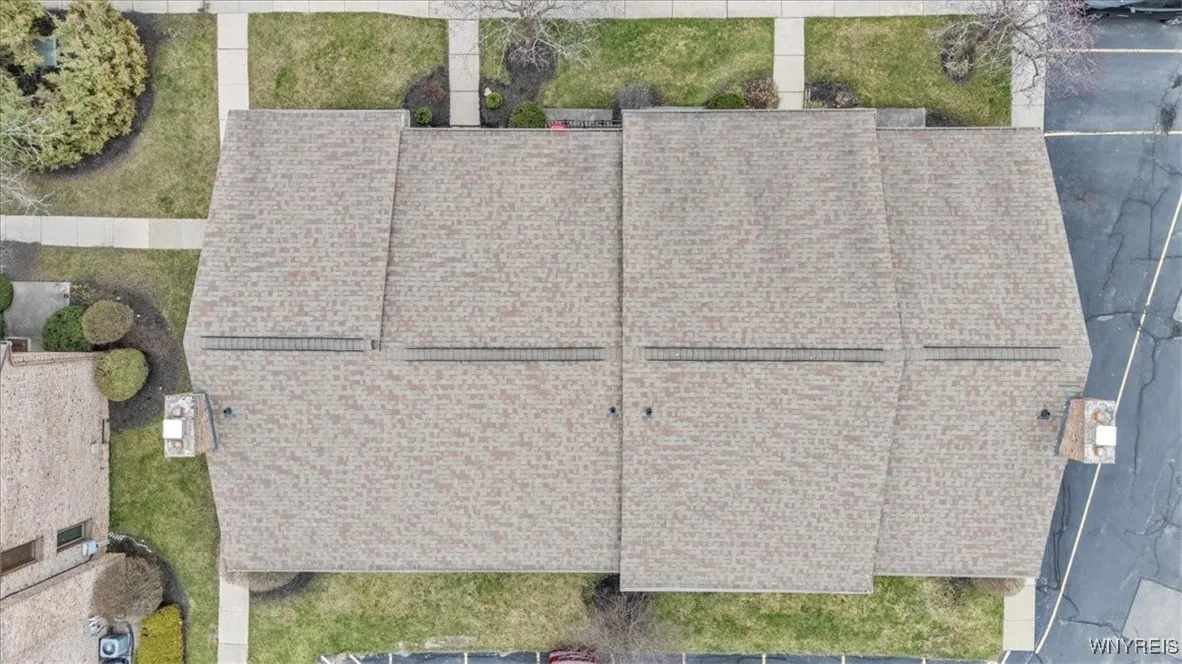 2 The Tradewinds B, Amherst, New York 14221, Amherst, New York 14221, 1 Bedroom Bedrooms, 4 Rooms Rooms,1 BathroomBathrooms,Residential,Closed,2 The Tradewinds B, Amherst, New York 14221,0,B1595393
