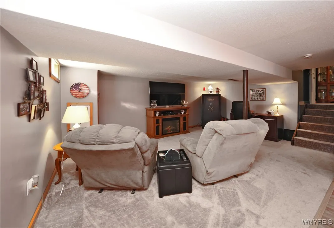 145 Forestal Drive, Hamburg, New York 14075, Hamburg, New York 14075, 3 Bedrooms Bedrooms, 8 Rooms Rooms,1 BathroomBathrooms,Residential,Closed,145 Forestal Drive, Hamburg, New York 14075,0,B1598236