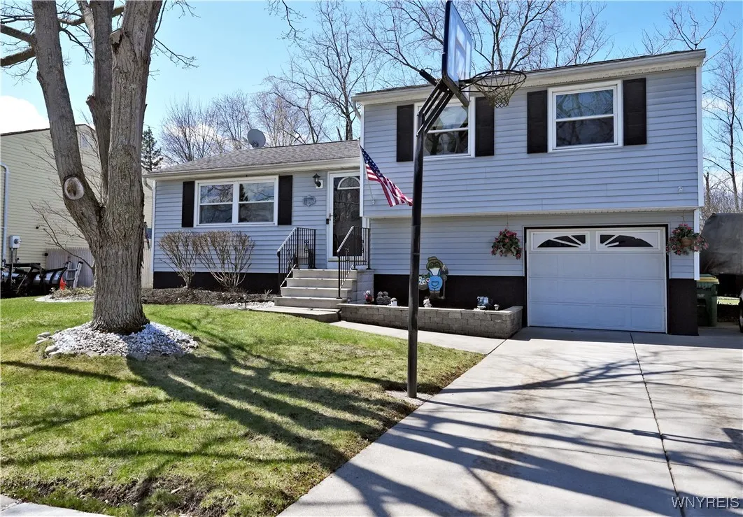 145 Forestal Drive, Hamburg, New York 14075, Hamburg, New York 14075, 3 Bedrooms Bedrooms, 8 Rooms Rooms,1 BathroomBathrooms,Residential,Closed,145 Forestal Drive, Hamburg, New York 14075,0,B1598236