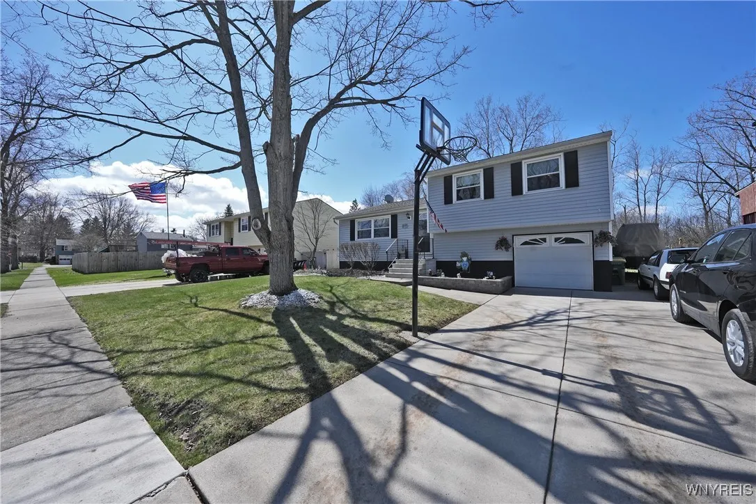 145 Forestal Drive, Hamburg, New York 14075, Hamburg, New York 14075, 3 Bedrooms Bedrooms, 8 Rooms Rooms,1 BathroomBathrooms,Residential,Closed,145 Forestal Drive, Hamburg, New York 14075,0,B1598236