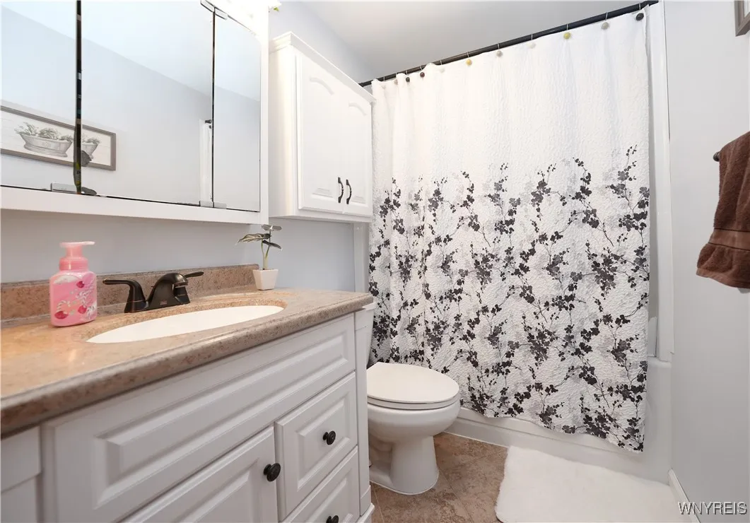 145 Forestal Drive, Hamburg, New York 14075, Hamburg, New York 14075, 3 Bedrooms Bedrooms, 8 Rooms Rooms,1 BathroomBathrooms,Residential,Closed,145 Forestal Drive, Hamburg, New York 14075,0,B1598236