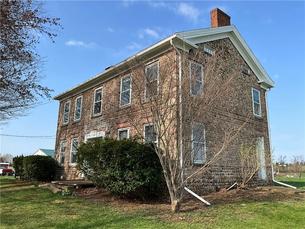 3544 Hurd Road, Murray, New York 14470, Murray, New York 14470, 4 Bedrooms Bedrooms, 11 Rooms Rooms,2 BathroomsBathrooms,Residential,For Sale,3544 Hurd Road, Murray, New York 14470,0,R1600803