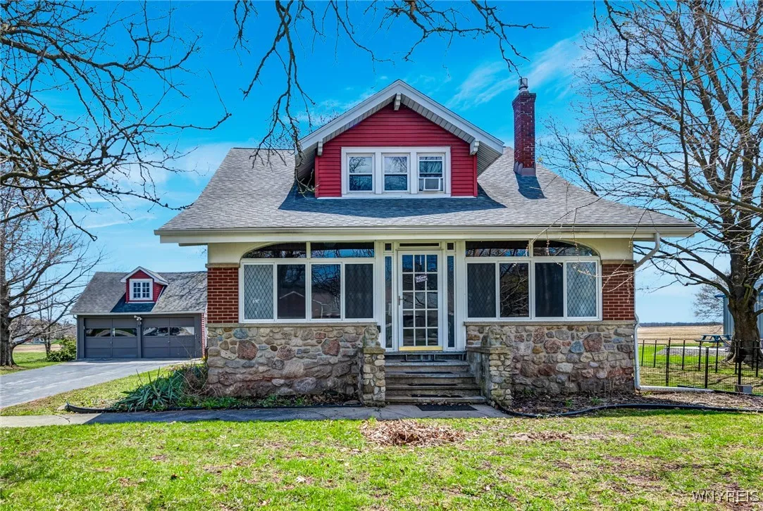 2834 Lockport Road, Wheatfield, New York 14132, Wheatfield, New York 14132, 3 Bedrooms Bedrooms, 9 Rooms Rooms,1 BathroomBathrooms,Residential,Closed,2834 Lockport Road, Wheatfield, New York 14132,0,B1601150