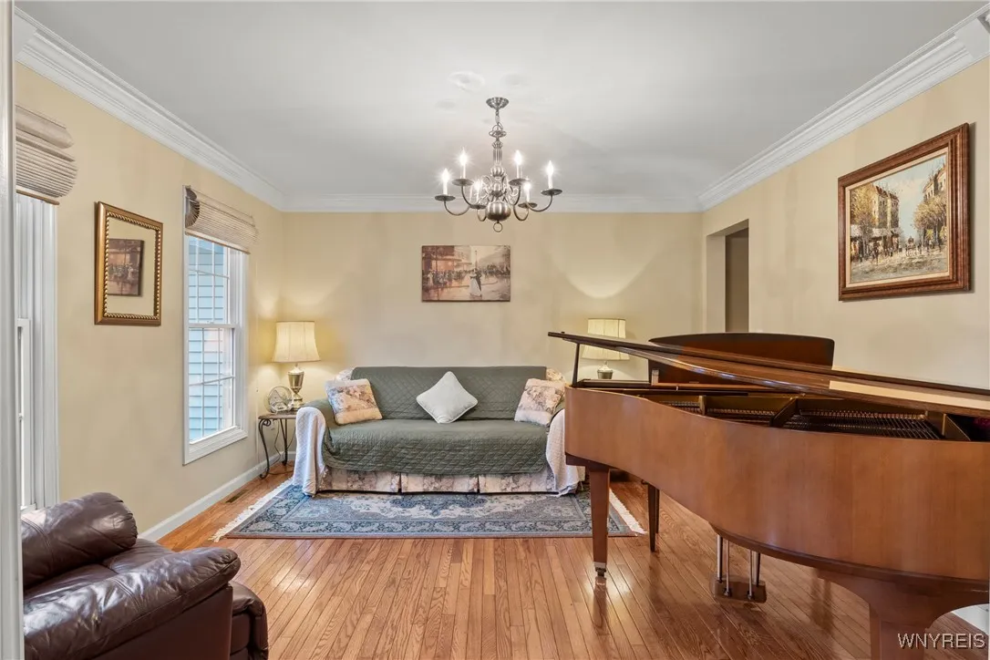 Orchard Park, New York 14127, 4 Bedrooms Bedrooms, 9 Rooms Rooms,2 BathroomsBathrooms,Residential,Closed,B1601069