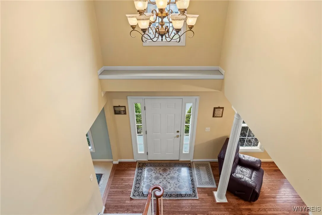 Orchard Park, New York 14127, 4 Bedrooms Bedrooms, 9 Rooms Rooms,2 BathroomsBathrooms,Residential,Closed,B1601069