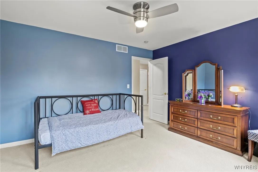 Orchard Park, New York 14127, 4 Bedrooms Bedrooms, 9 Rooms Rooms,2 BathroomsBathrooms,Residential,Closed,B1601069