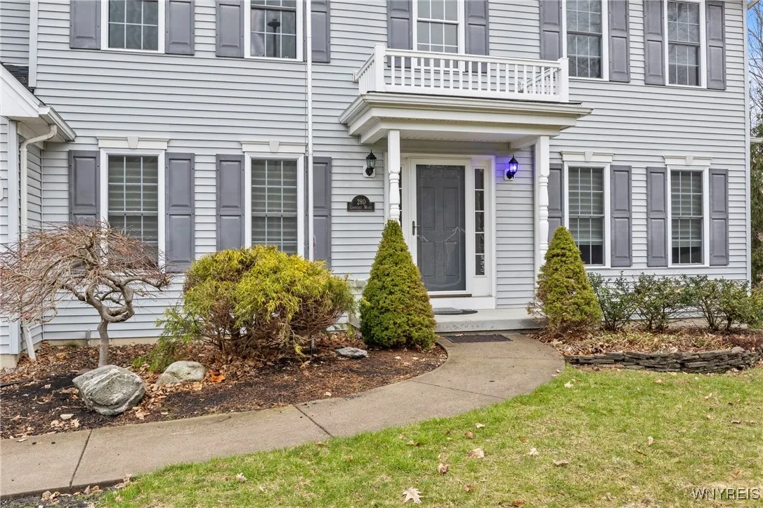 Orchard Park, New York 14127, 4 Bedrooms Bedrooms, 9 Rooms Rooms,2 BathroomsBathrooms,Residential,Closed,B1601069