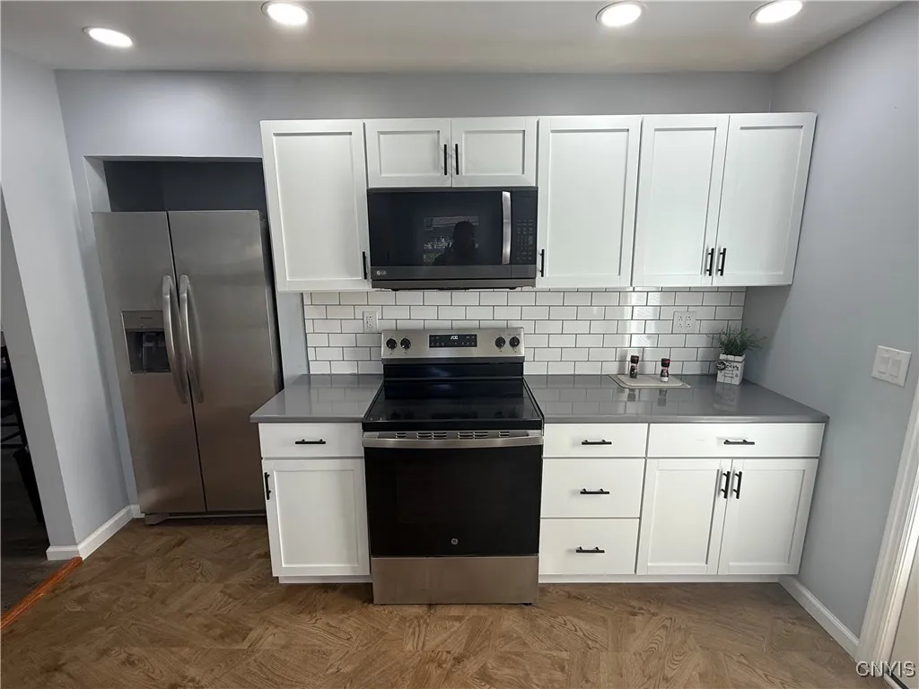 100 First Avenue, Frankfort, New York 13340, Frankfort, New York 13340, 2 Bedrooms Bedrooms, 7 Rooms Rooms,1 BathroomBathrooms,Residential,For Sale,100 First Avenue, Frankfort, New York 13340,S1601160