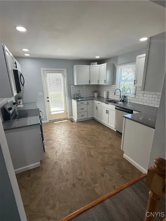 100 First Avenue, Frankfort, New York 13340, Frankfort, New York 13340, 2 Bedrooms Bedrooms, 7 Rooms Rooms,1 BathroomBathrooms,Residential,For Sale,100 First Avenue, Frankfort, New York 13340,S1601160