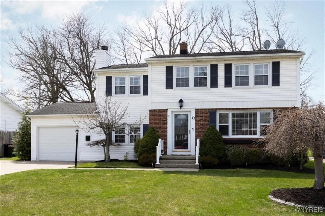 41 Willow Green Drive, Amherst, New York 14228, Amherst, New York 14228, 4 Bedrooms Bedrooms, 8 Rooms Rooms,1 BathroomBathrooms,Residential,Closed,41 Willow Green Drive, Amherst, New York 14228,0,B1596466