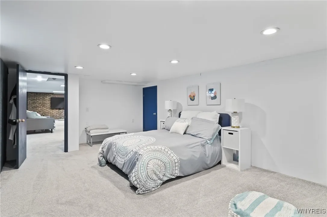 Additional possible bedroom in basement (no egress)