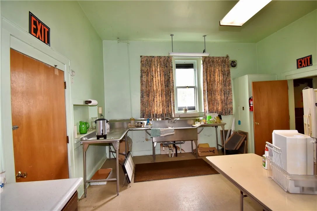 210 Franklin Street, Elmira-city, New York 14904, Elmira City, New York 14904, ,Commercial Sale,For Sale,210 Franklin Street, Elmira-city, New York 14904,0,R1601000