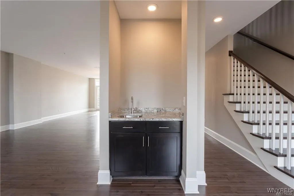 35 Ojibwa Circle, Buffalo, New York 14202, Buffalo, New York 14202, 3 Bedrooms Bedrooms, 6 Rooms Rooms,2 BathroomsBathrooms,Residential,For Sale,35 Ojibwa Circle, Buffalo, New York 14202,0,B1601223