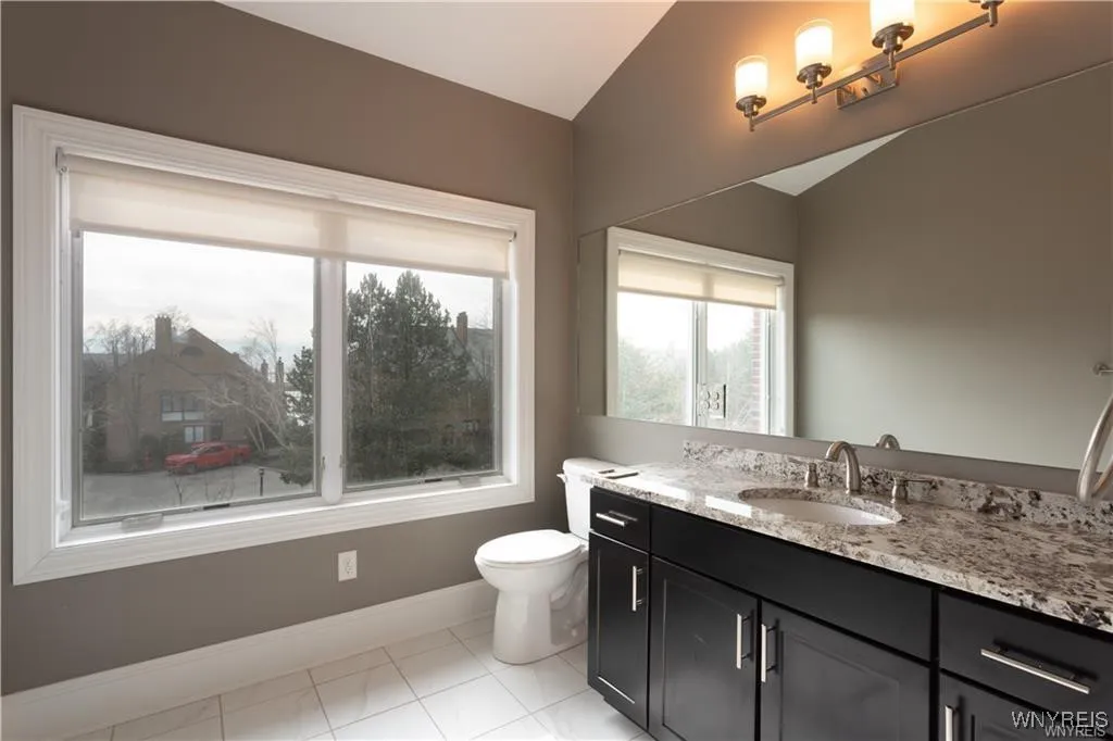 35 Ojibwa Circle, Buffalo, New York 14202, Buffalo, New York 14202, 3 Bedrooms Bedrooms, 6 Rooms Rooms,2 BathroomsBathrooms,Residential,For Sale,35 Ojibwa Circle, Buffalo, New York 14202,0,B1601223