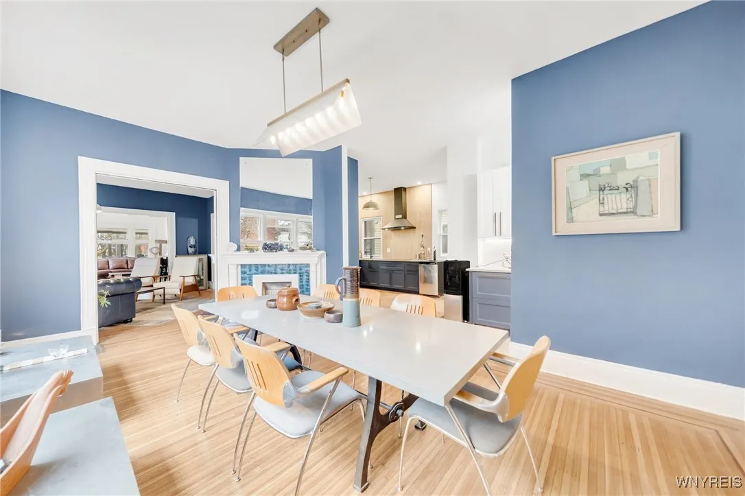 57 Symphony Circle, Buffalo, New York 14201, Buffalo, New York 14201, 4 Bedrooms Bedrooms, 16 Rooms Rooms,3 BathroomsBathrooms,Residential,Closed,57 Symphony Circle, Buffalo, New York 14201,0,B1601088