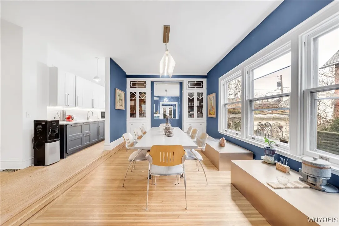 57 Symphony Circle, Buffalo, New York 14201, Buffalo, New York 14201, 4 Bedrooms Bedrooms, 16 Rooms Rooms,3 BathroomsBathrooms,Residential,Closed,57 Symphony Circle, Buffalo, New York 14201,0,B1601088