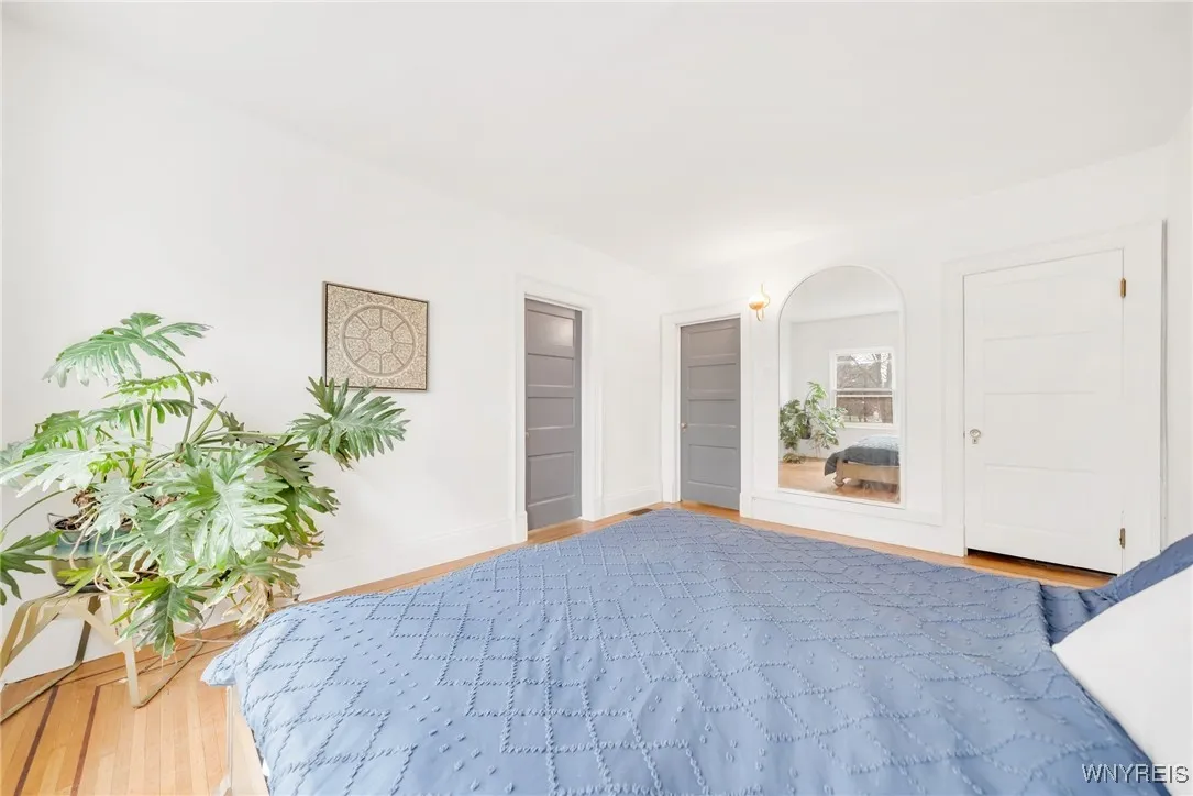 57 Symphony Circle, Buffalo, New York 14201, Buffalo, New York 14201, 4 Bedrooms Bedrooms, 16 Rooms Rooms,3 BathroomsBathrooms,Residential,Closed,57 Symphony Circle, Buffalo, New York 14201,0,B1601088