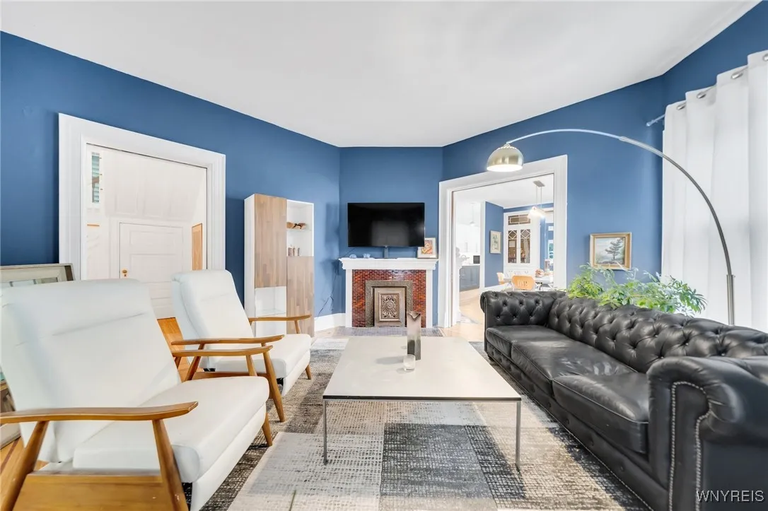 57 Symphony Circle, Buffalo, New York 14201, Buffalo, New York 14201, 4 Bedrooms Bedrooms, 16 Rooms Rooms,3 BathroomsBathrooms,Residential,Closed,57 Symphony Circle, Buffalo, New York 14201,0,B1601088