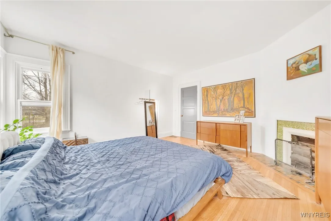 57 Symphony Circle, Buffalo, New York 14201, Buffalo, New York 14201, 4 Bedrooms Bedrooms, 16 Rooms Rooms,3 BathroomsBathrooms,Residential,Closed,57 Symphony Circle, Buffalo, New York 14201,0,B1601088
