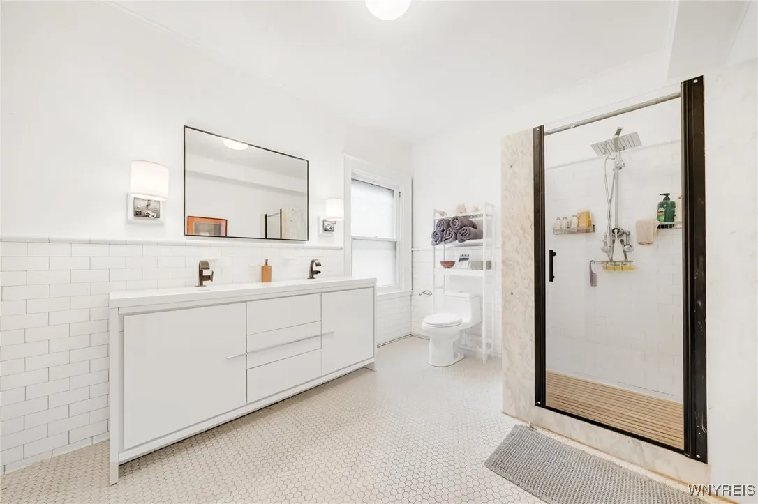 57 Symphony Circle, Buffalo, New York 14201, Buffalo, New York 14201, 4 Bedrooms Bedrooms, 16 Rooms Rooms,3 BathroomsBathrooms,Residential,Closed,57 Symphony Circle, Buffalo, New York 14201,0,B1601088