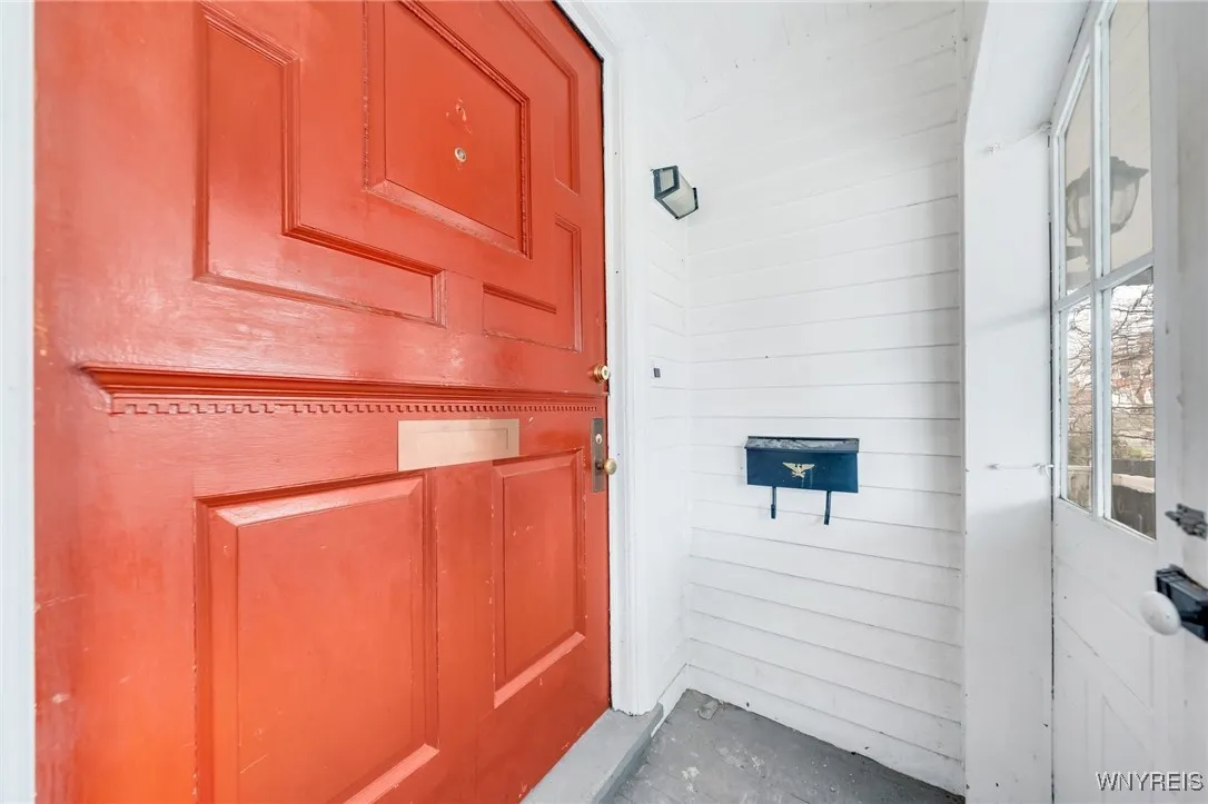 57 Symphony Circle, Buffalo, New York 14201, Buffalo, New York 14201, 4 Bedrooms Bedrooms, 16 Rooms Rooms,3 BathroomsBathrooms,Residential,Closed,57 Symphony Circle, Buffalo, New York 14201,0,B1601088