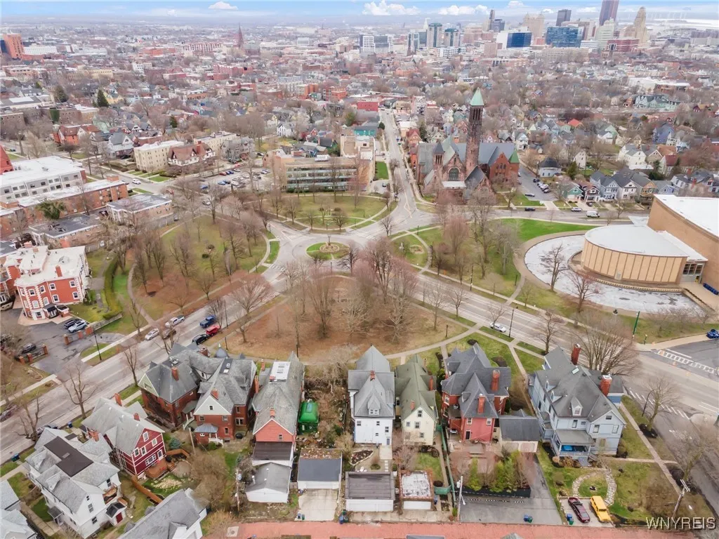 57 Symphony Circle, Buffalo, New York 14201, Buffalo, New York 14201, 4 Bedrooms Bedrooms, 16 Rooms Rooms,3 BathroomsBathrooms,Residential,Closed,57 Symphony Circle, Buffalo, New York 14201,0,B1601088