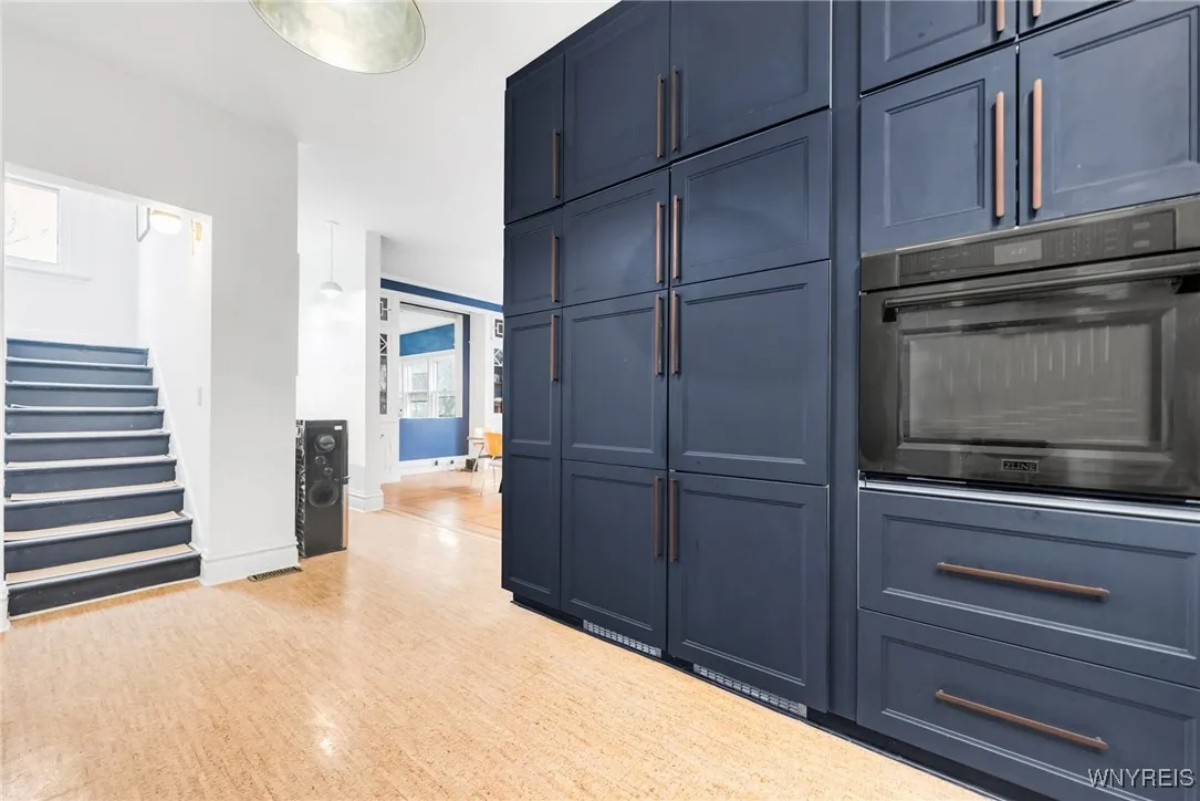 57 Symphony Circle, Buffalo, New York 14201, Buffalo, New York 14201, 4 Bedrooms Bedrooms, 16 Rooms Rooms,3 BathroomsBathrooms,Residential,Closed,57 Symphony Circle, Buffalo, New York 14201,0,B1601088