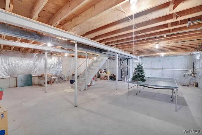 101 Stepping Stone Lane, Orchard Park, New York 14, Orchard Park, New York 14127, 3 Bedrooms Bedrooms, 7 Rooms Rooms,2 BathroomsBathrooms,Residential,Closed,101 Stepping Stone Lane, Orchard Park, New York 14,0,B1600875
