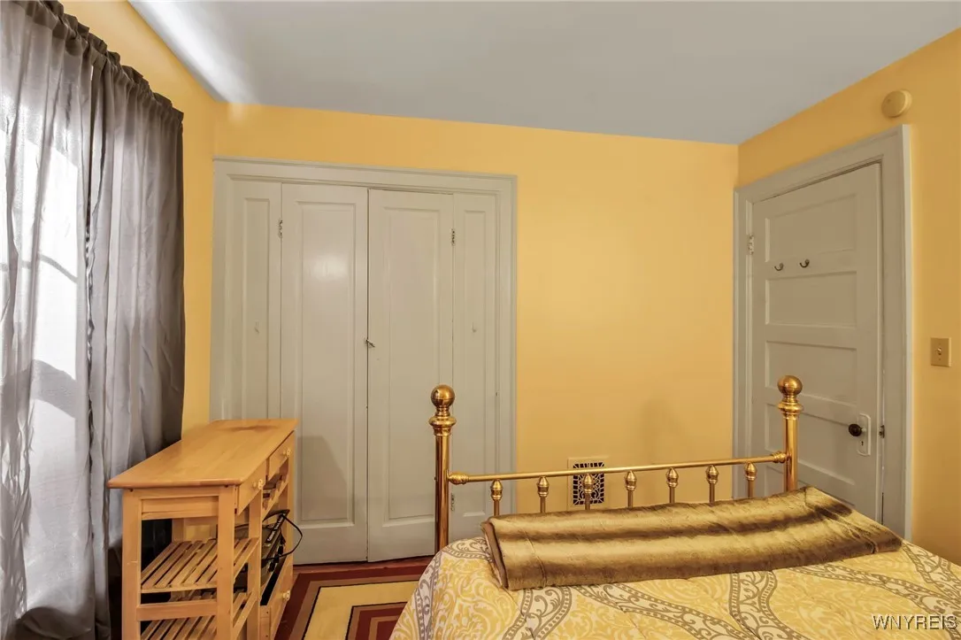 356 Woodward Avenue, Buffalo, New York 14214, Buffalo, New York 14214, 6 Bedrooms Bedrooms, ,2 BathroomsBathrooms,Residential,Closed,356 Woodward Avenue, Buffalo, New York 14214,0,B1598648