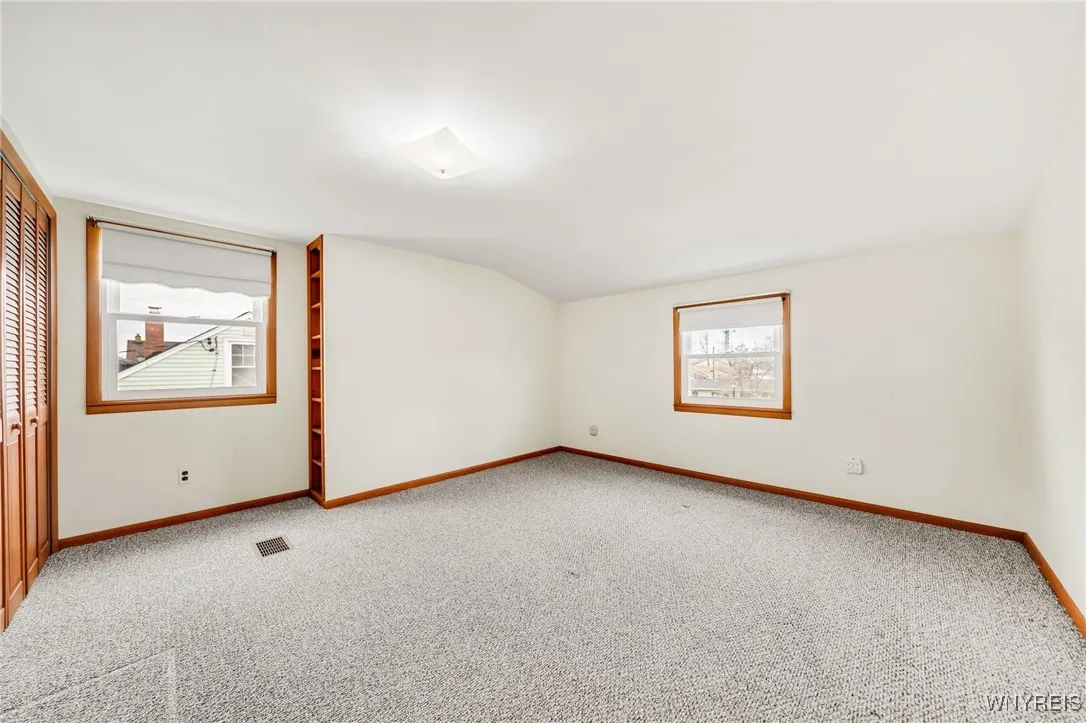 upstairs bedroom 1