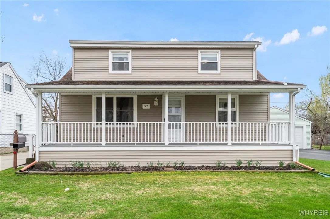 97 Dunlop Avenue, Tonawanda-town, New York 14150, Tonawanda, New York 14150, 3 Bedrooms Bedrooms, 7 Rooms Rooms,2 BathroomsBathrooms,Residential,Closed,97 Dunlop Avenue, Tonawanda-town, New York 14150,0,B1601255