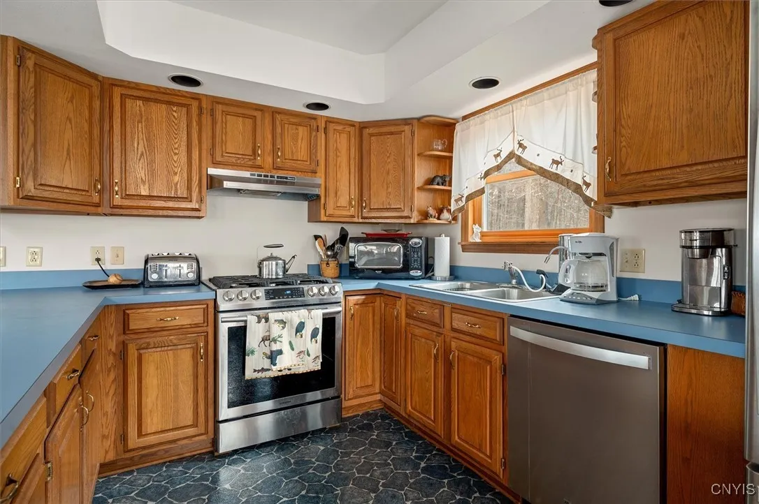 2592 South Shore Road, Webb, New York 13420, Webb, New York 13420, 4 Bedrooms Bedrooms, 7 Rooms Rooms,2 BathroomsBathrooms,Residential,For Sale,2592 South Shore Road, Webb, New York 13420,S1600603