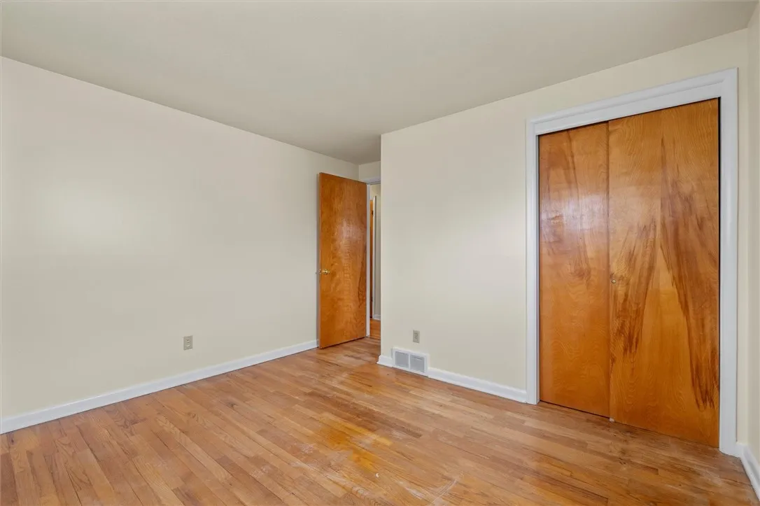 Bedroom 2 entrance