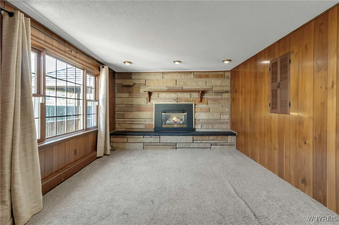 95 Brookside Drive, Amherst, New York 14221, Amherst, New York 14221, 3 Bedrooms Bedrooms, 7 Rooms Rooms,2 BathroomsBathrooms,Residential,Closed,95 Brookside Drive, Amherst, New York 14221,0,B1601241