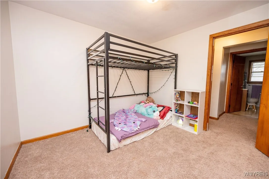 4817 Freeman Road, Orchard Park, New York 14127, Orchard Park, New York 14127, 4 Bedrooms Bedrooms, 7 Rooms Rooms,2 BathroomsBathrooms,Residential,Closed,4817 Freeman Road, Orchard Park, New York 14127,0,B1600551