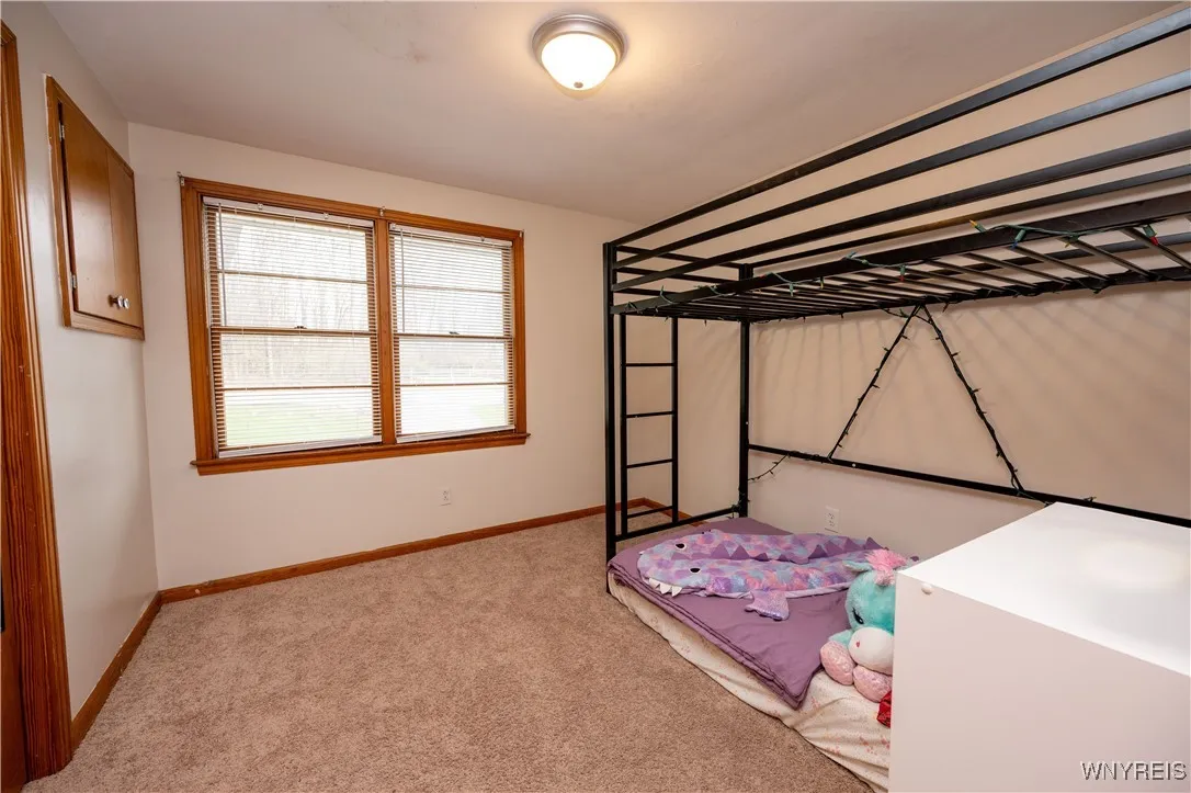 4817 Freeman Road, Orchard Park, New York 14127, Orchard Park, New York 14127, 4 Bedrooms Bedrooms, 7 Rooms Rooms,2 BathroomsBathrooms,Residential,Closed,4817 Freeman Road, Orchard Park, New York 14127,0,B1600551