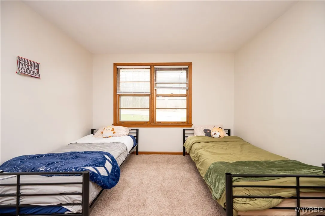4817 Freeman Road, Orchard Park, New York 14127, Orchard Park, New York 14127, 4 Bedrooms Bedrooms, 7 Rooms Rooms,2 BathroomsBathrooms,Residential,Closed,4817 Freeman Road, Orchard Park, New York 14127,0,B1600551