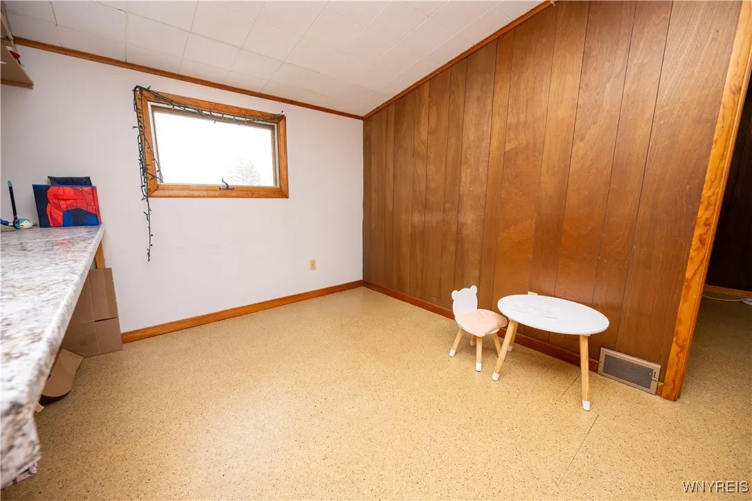 4817 Freeman Road, Orchard Park, New York 14127, Orchard Park, New York 14127, 4 Bedrooms Bedrooms, 7 Rooms Rooms,2 BathroomsBathrooms,Residential,Closed,4817 Freeman Road, Orchard Park, New York 14127,0,B1600551