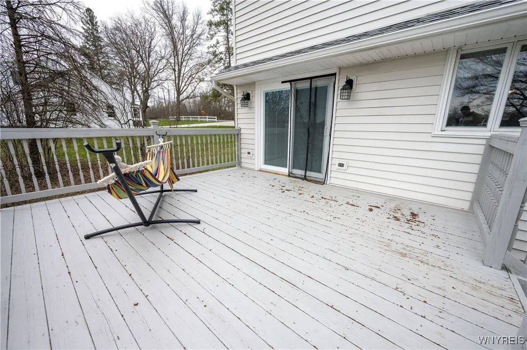 4817 Freeman Road, Orchard Park, New York 14127, Orchard Park, New York 14127, 4 Bedrooms Bedrooms, 7 Rooms Rooms,2 BathroomsBathrooms,Residential,Closed,4817 Freeman Road, Orchard Park, New York 14127,0,B1600551