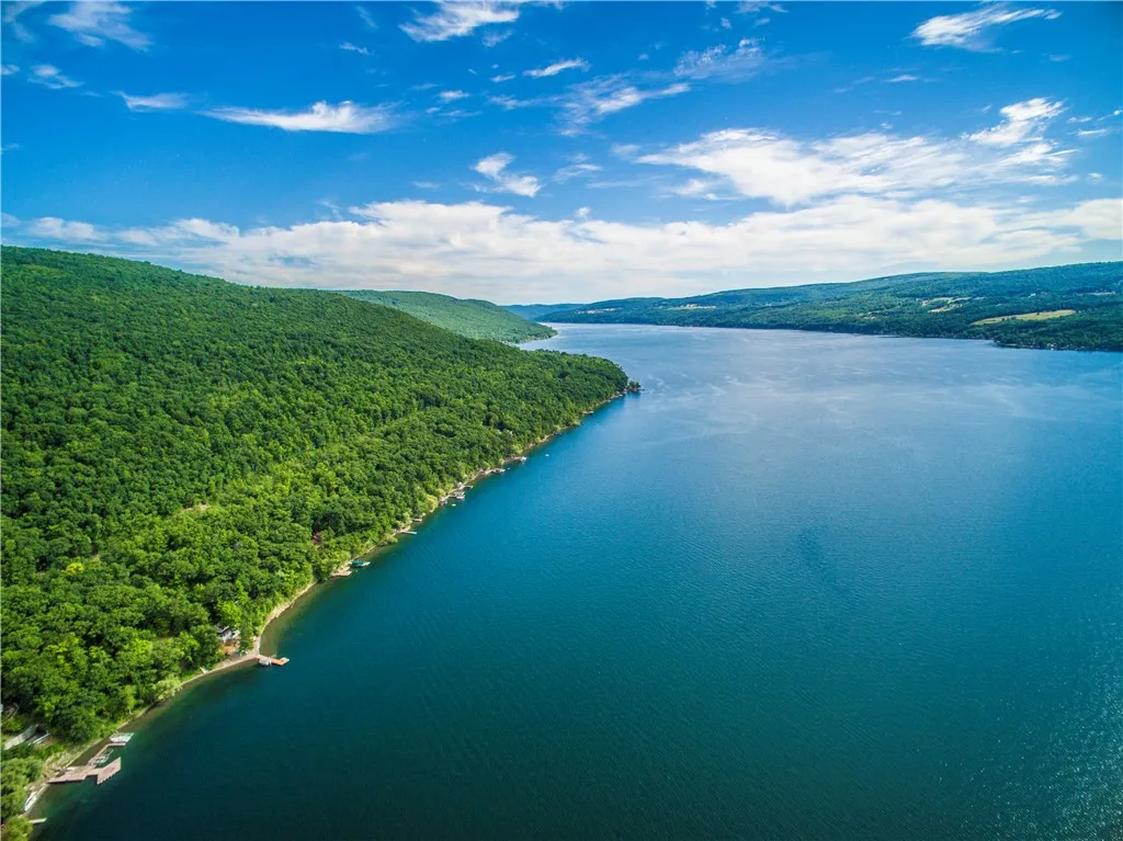 ENJOY EVERYTHING THE CANANDAIGUA LAKE AREA HAS TO OFFER!