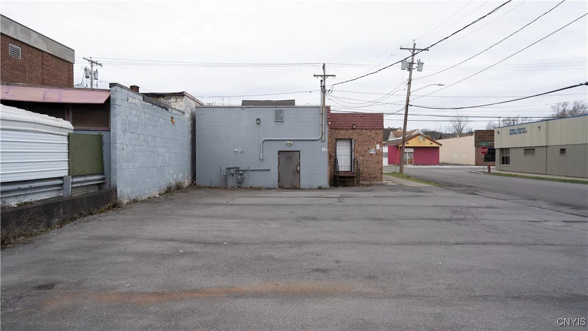 4709-11 S Salina Street, Syracuse, New York 13205, Syracuse, New York 13205, ,Commercial Sale,For Sale,4709-11 S Salina Street, Syracuse, New York 13205,0,S1601380